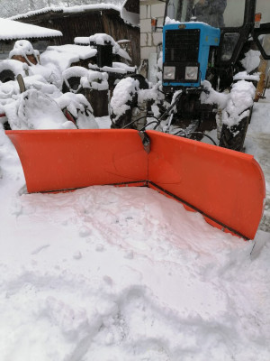 Отвал бабочка для МТЗ-80, 82.1, 82.1-23/12, 82.3, 826, 892, 92П, 920, 952.3, 1025.3 и их модификации