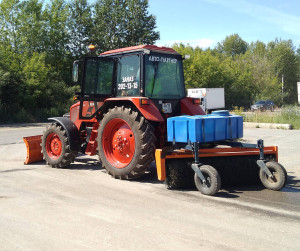 Щётка коммунальная механическая от ВОМ, стандартная ширина захвата на 1800 и 2000 мм (2 кардана, колеса 5*10, ВОМ 8 шлицов)