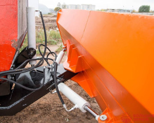 Отвал к трактору ХТЗ-150К, ОРТЗ-150К, БТЗ, ХТА (ширина по фронту 3000)