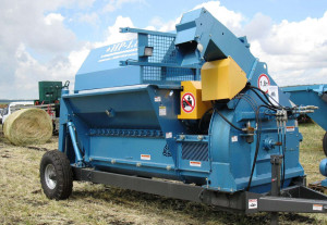 Измельчитель рулонов ИР-1,8 (однороторный), (с выдувателем),  (с дополнительным ротором)