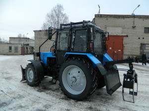 Устройство трелевочное  ЗБН-1500 с плитой