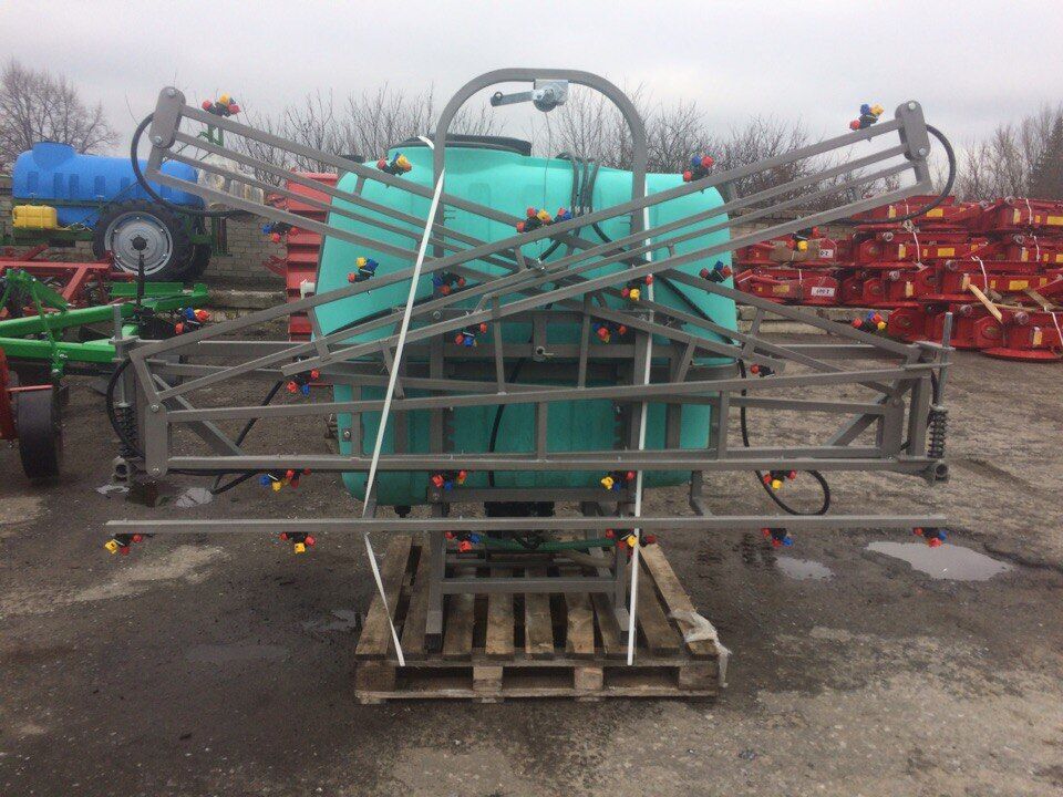 Опрыскиватель навесной OGR 1000/800 литров 18м штанга